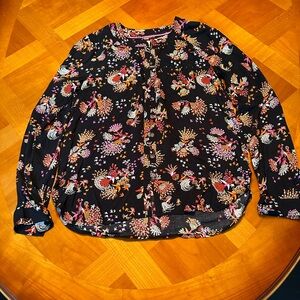 Anthropologie 52 Conversations 2 Black Bird Pattern Button Down Shirt Collarless